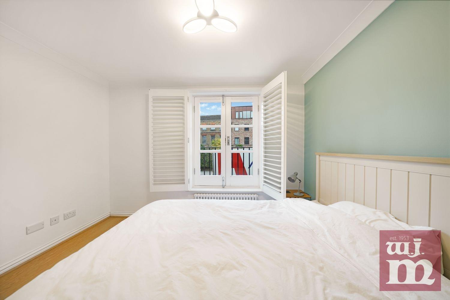 Greencourt, Stepney Green
